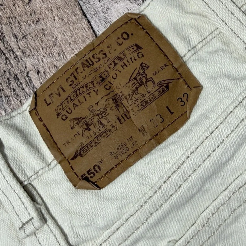 Vintage Levis 550‎ Orange Tab 33x32 White Jeans Made in USA 1995 Mens Distressed